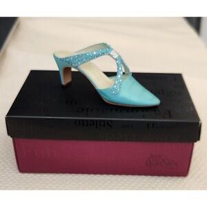 JUST THE RIGHT SHOE BY RAINE WILLITTS SOCIETY SLIDE #25064 No COA Fashion Figure